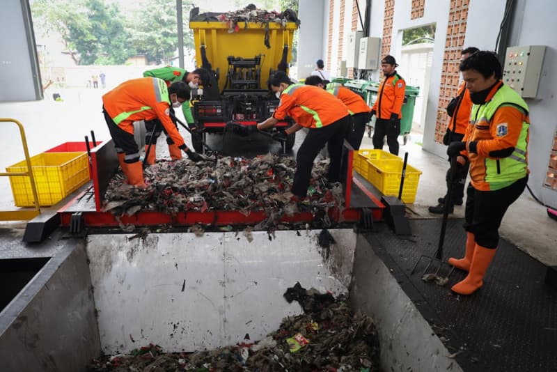 Pengelolaan Sampah Terpadu Terus Digencarkan di Perkotaan